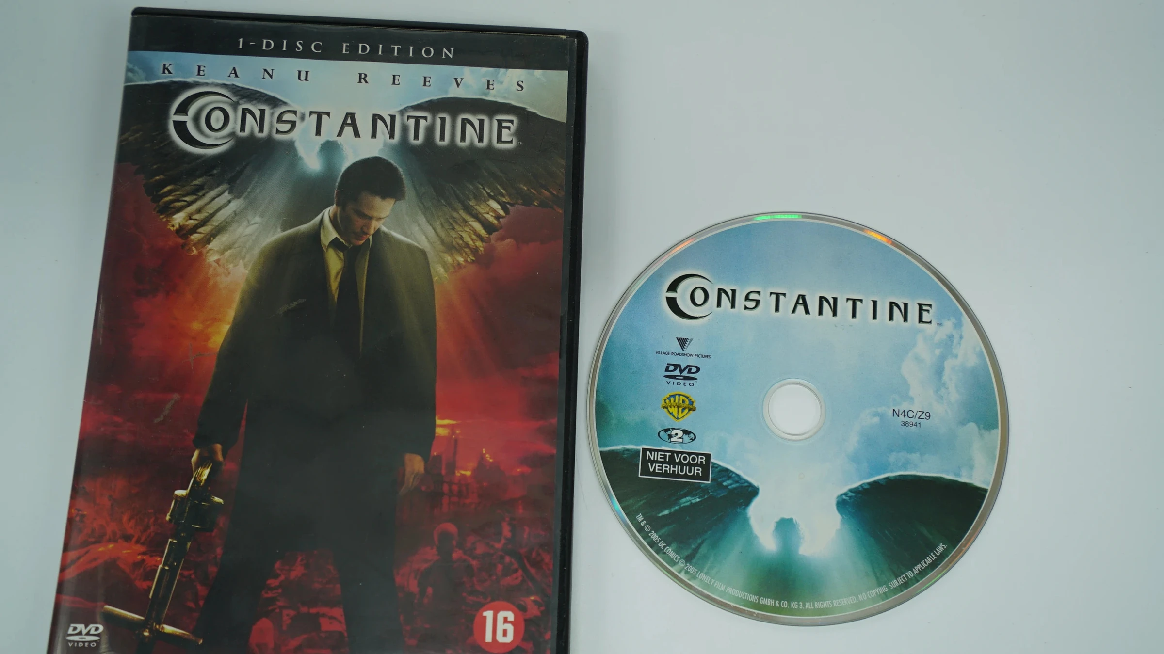 Constantine (DVD, 1-Disc Edition, Keanu Reeves, Supernatural Action Thriller)